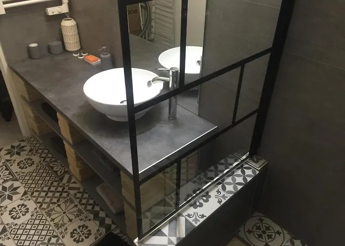 Appartement sur cour, rez de chaussée