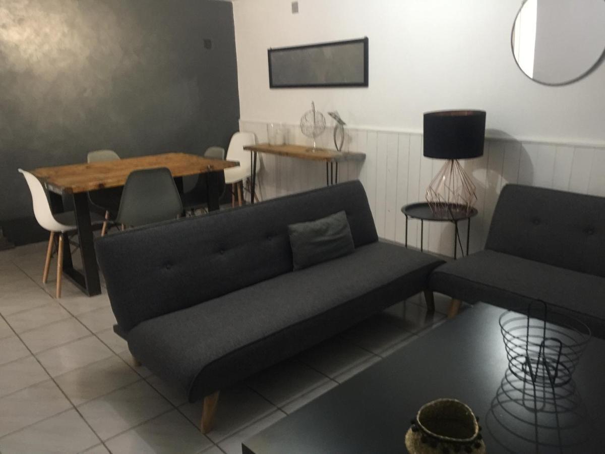 Apartment Sur Pte Cour, Rez De Chaussee, Wifi, Clim *