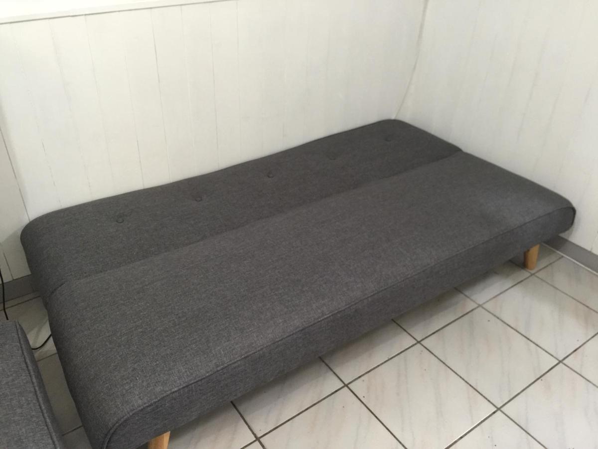 Sur Pte Cour, Rez De Chaussee, Wifi, Clim * Vedène
